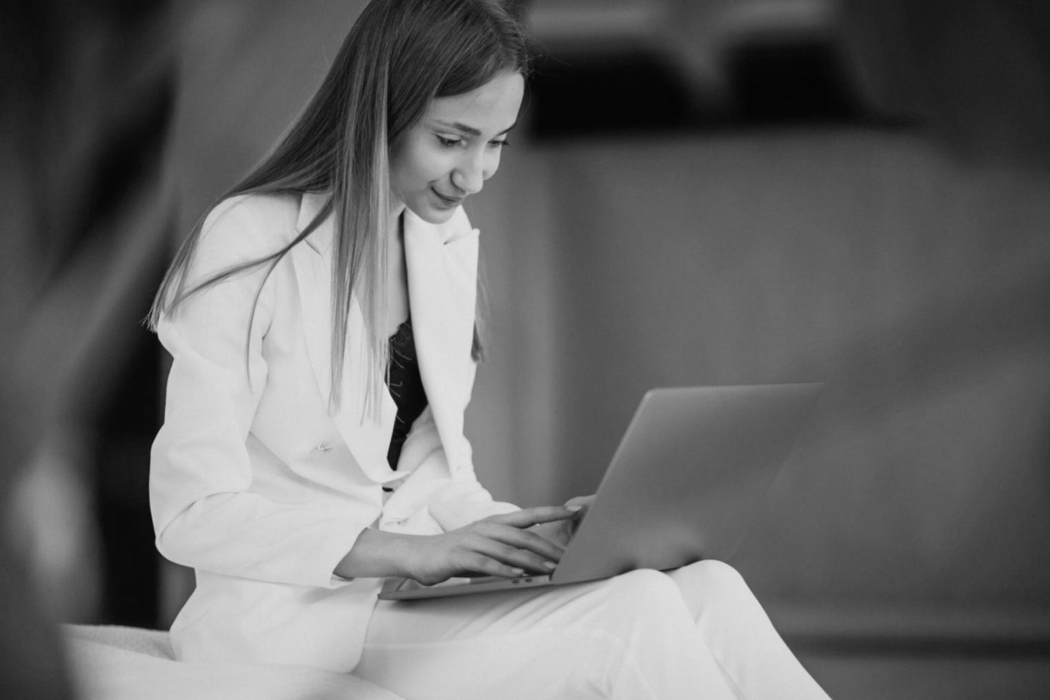 Laboratorio di rete con attrezzature professionali per studenti